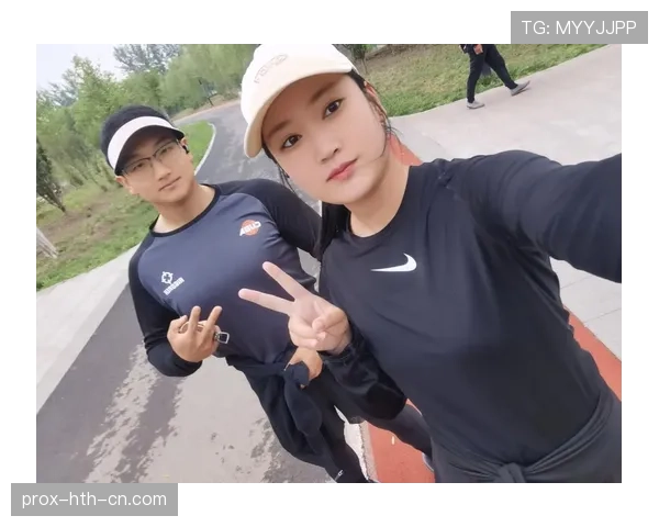 孙一文训练完直接啃鸡腿？这自律和放纵的切换也太真实了