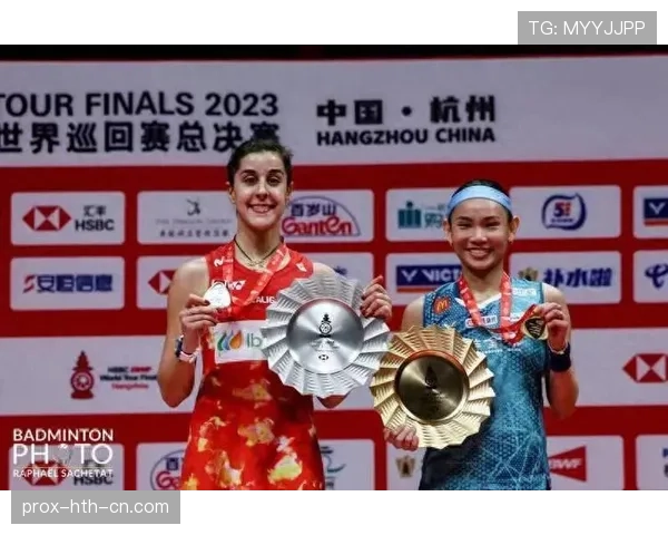 戴资颖训练完直接点外卖？这生活差距真像天和地！